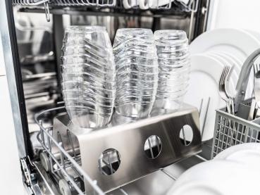 Two in ONE Abtropfhalter und Spülmaschineneinsatz - 5 fach - aus Edelstahl kompatibel mit Sodastream Crystal & Emil Flaschen - Flaschenhalter mit praktischer Deckelhalterung